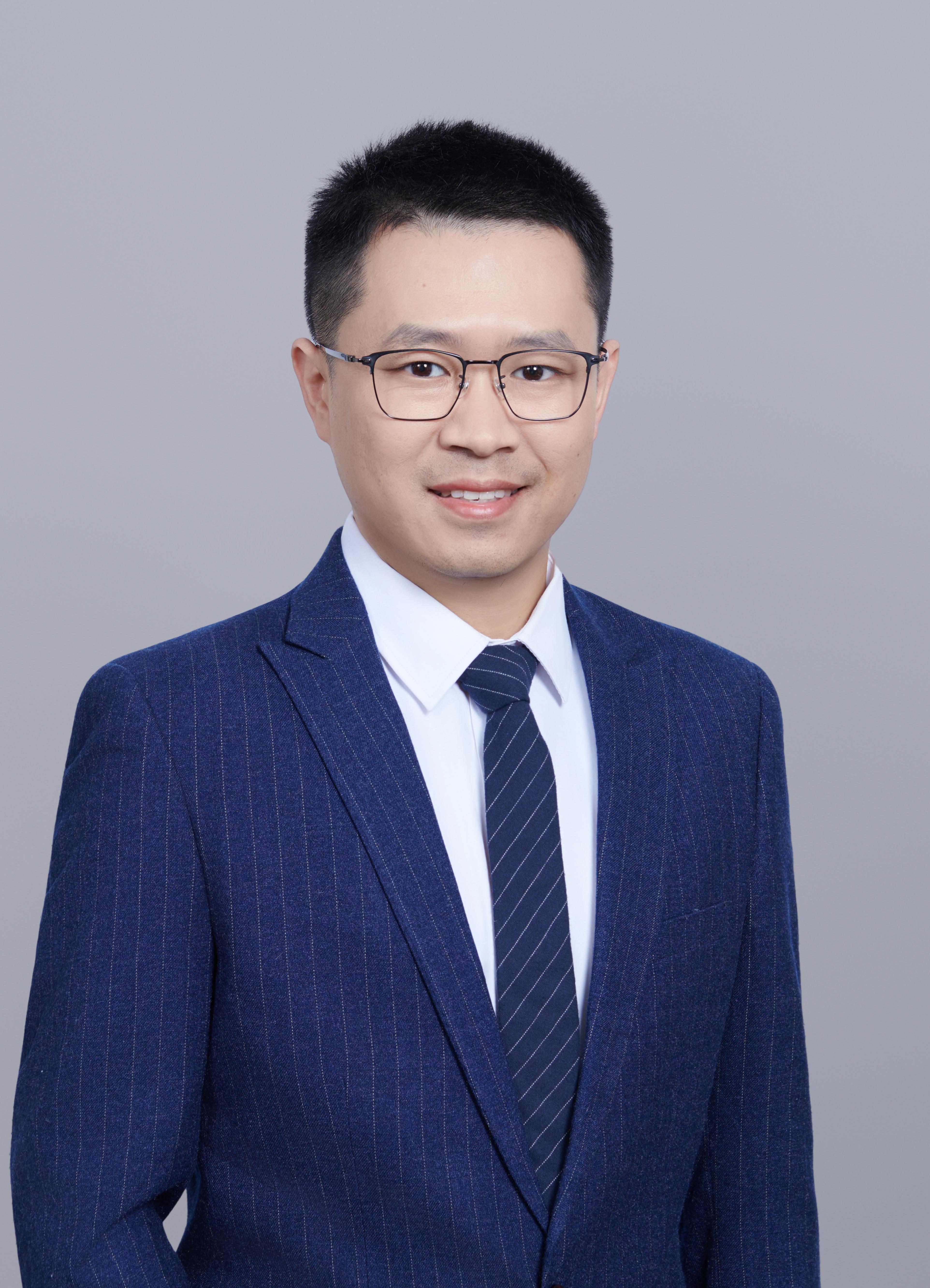 董冰